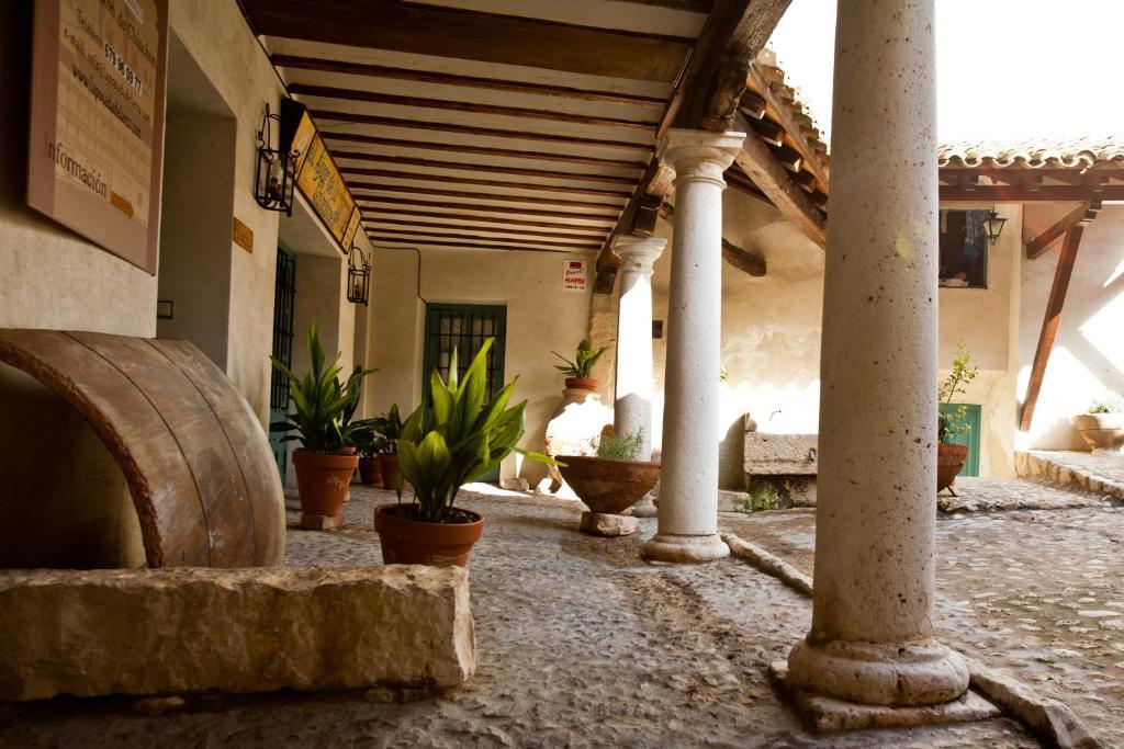 La Posada Del Arco Chinchon Exterior photo