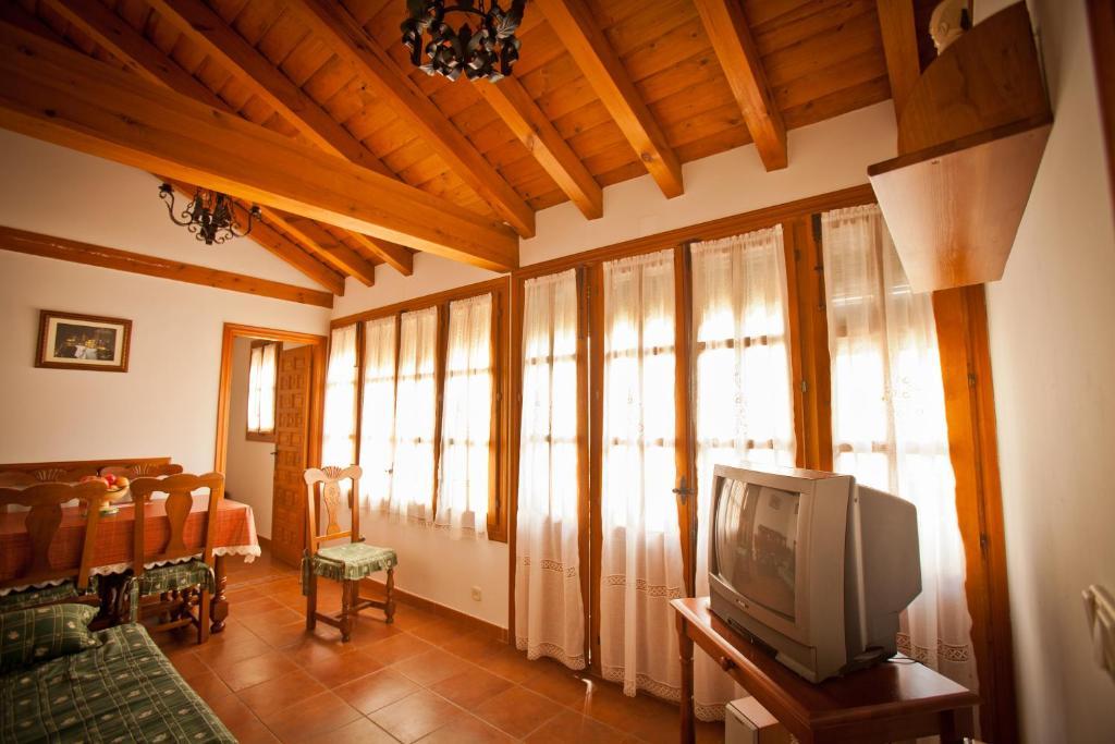 La Posada Del Arco Chinchon Room photo